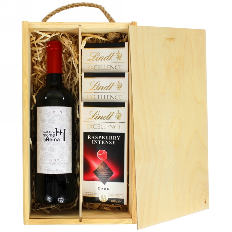 Zestaw prezentowy stworzony z czekolad ciemnych Lindt i czerwonego wina Castillo de Monte la Reina Joven w drewnianej skrzynce - Zestaw z winem II