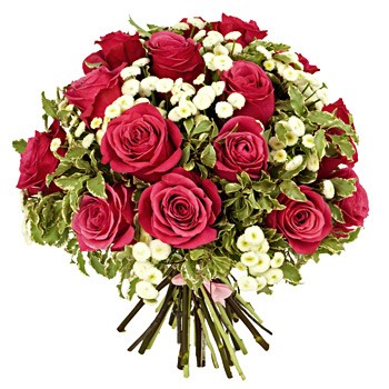 Bukiet stworzony z róż oraz santini - Kwiaty Dla Najpiękniejszej