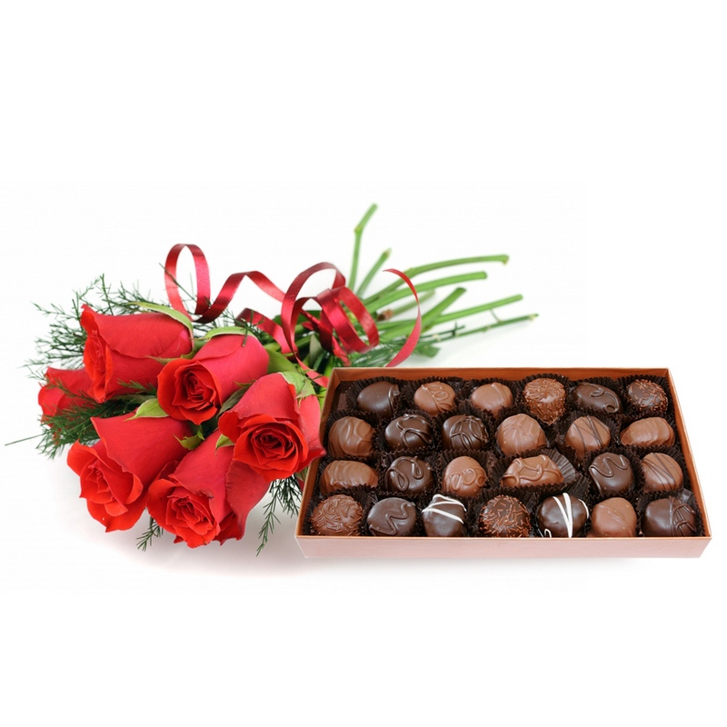 Bukiet z czerwonych róż wraz z czekoladkami - Kwiaty Słodka Niespodzianka