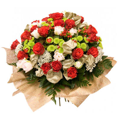 Okazała kompozycja kwiatowa ułożona z róż - Bukiet Dostojny