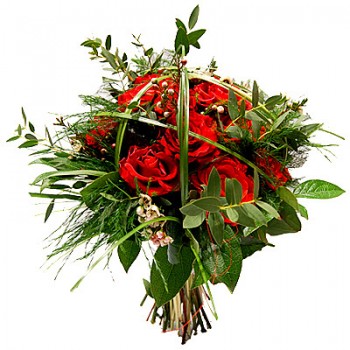 Bukiet złożony z róż w kolorze czerwonym - Kwiaty Pocałunek Miłości