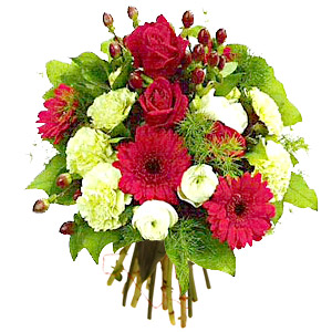 Bukiet skomponowany z gerber, goździków i róż - Kwiaty W dniu Twojego święta