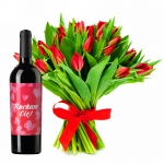 Walentynkowe tulipany z czerwonym winem