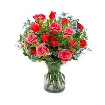 Za naszym pośrednictwem wyślesz bukiet z róż i tulipanów do Stanów Zjednoczonych - Słodka aranżacja kwiatowa