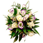 Bukiet skomponowany z eustom i róż - Bukiet Wyrazy Wdzięczności