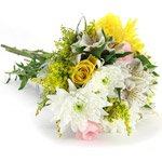 Delikatna kompozycja kwiatowa przygotowana z alstromerii, gerber i róż - Bukiet Spojrzenie Słońca