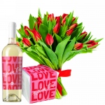 Walentynkowe tulipany z białym winem i Raffaello